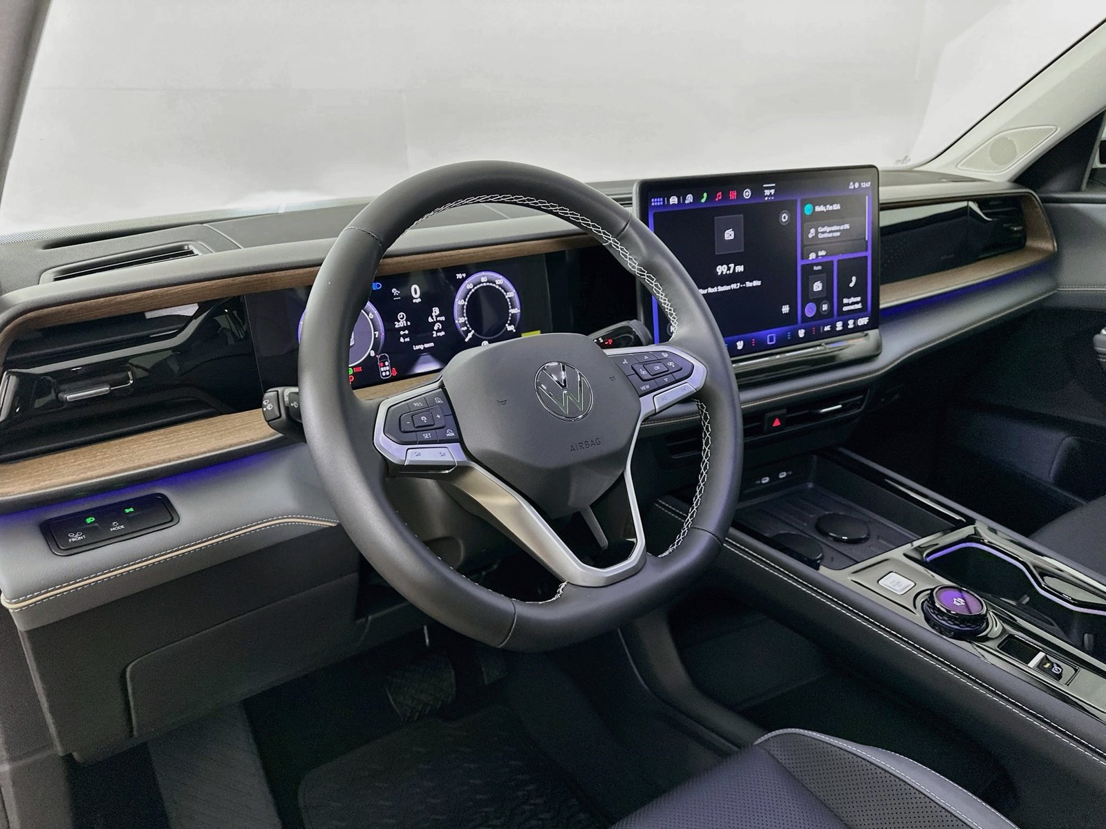 New 2027 Volkswagen Atlas SE AWD/4WD image 31