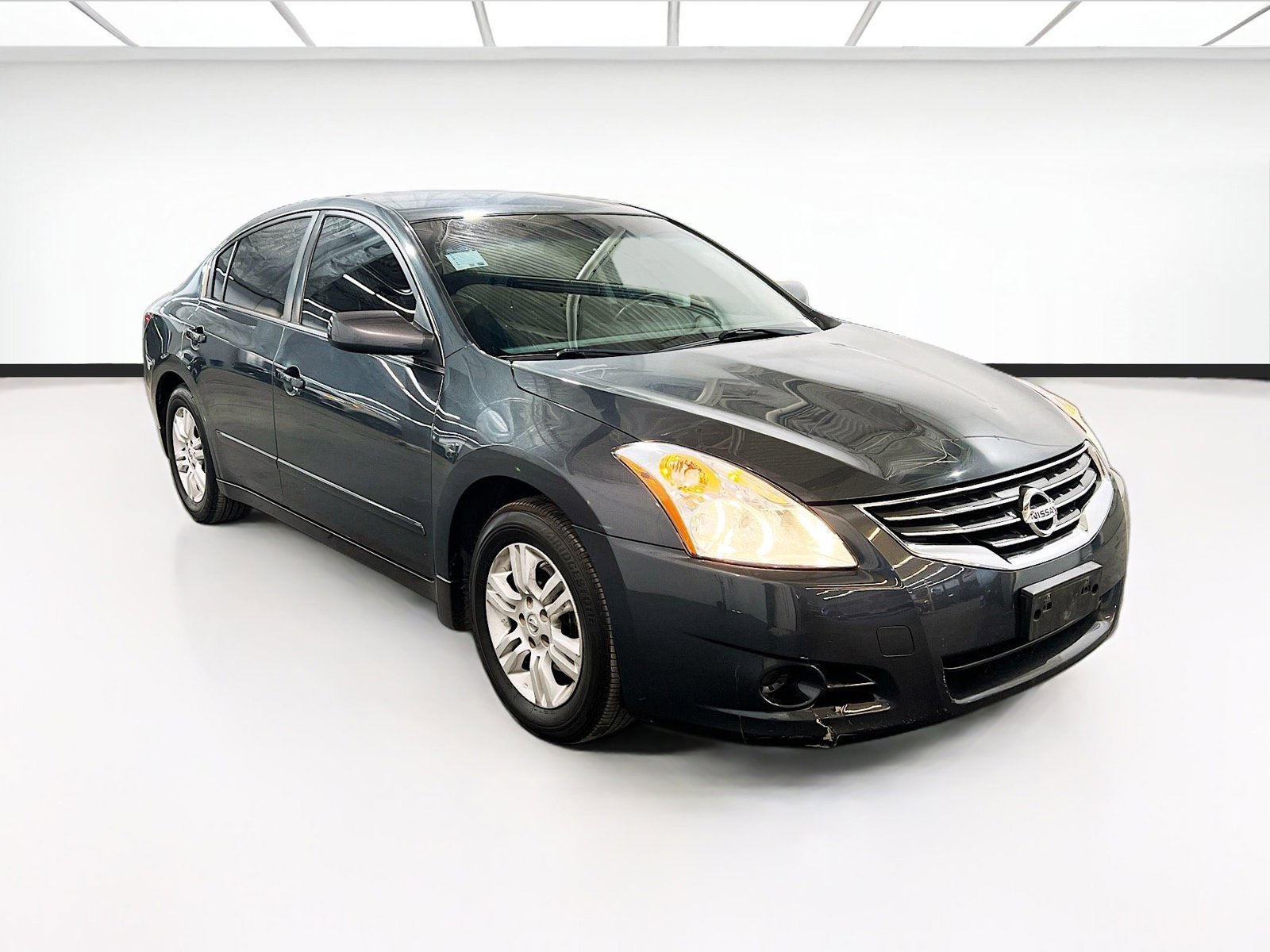 Used 2011 Nissan Altima 2.5 S w/ Convenience Pkg image 3