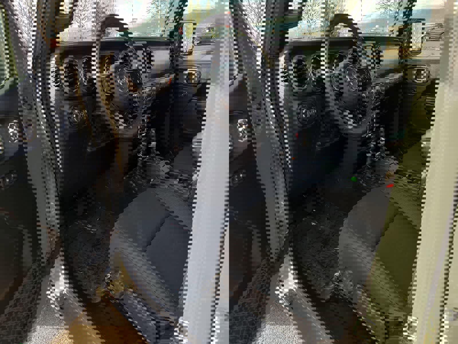 Used 2018 Jeep Wrangler Unlimited Sport S image 10