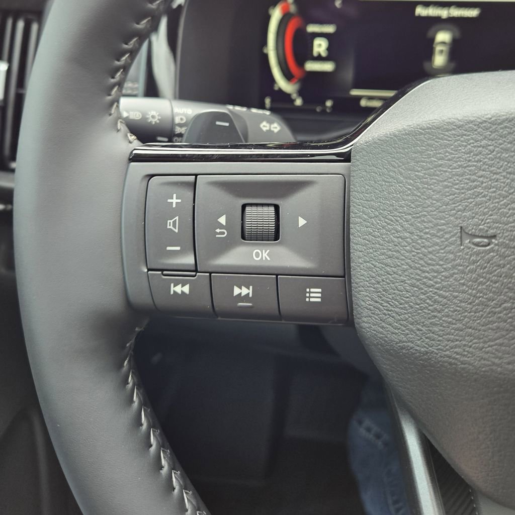 New 2026 Nissan Pathfinder SL w/ SL Premium Package image 23