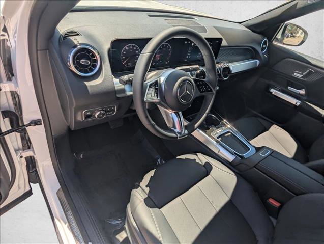 New 2026 Mercedes-Benz GLB 250 image 3