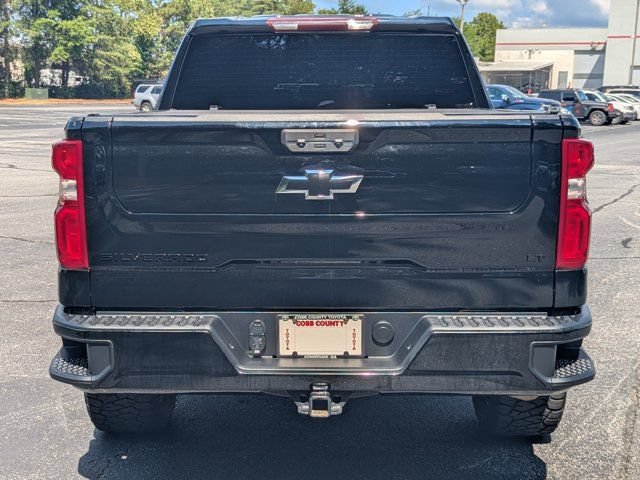 Used 2025 Chevrolet Silverado 1500 LT Trail Boss w/ Dark Appearance Package AWD/4WD image 6