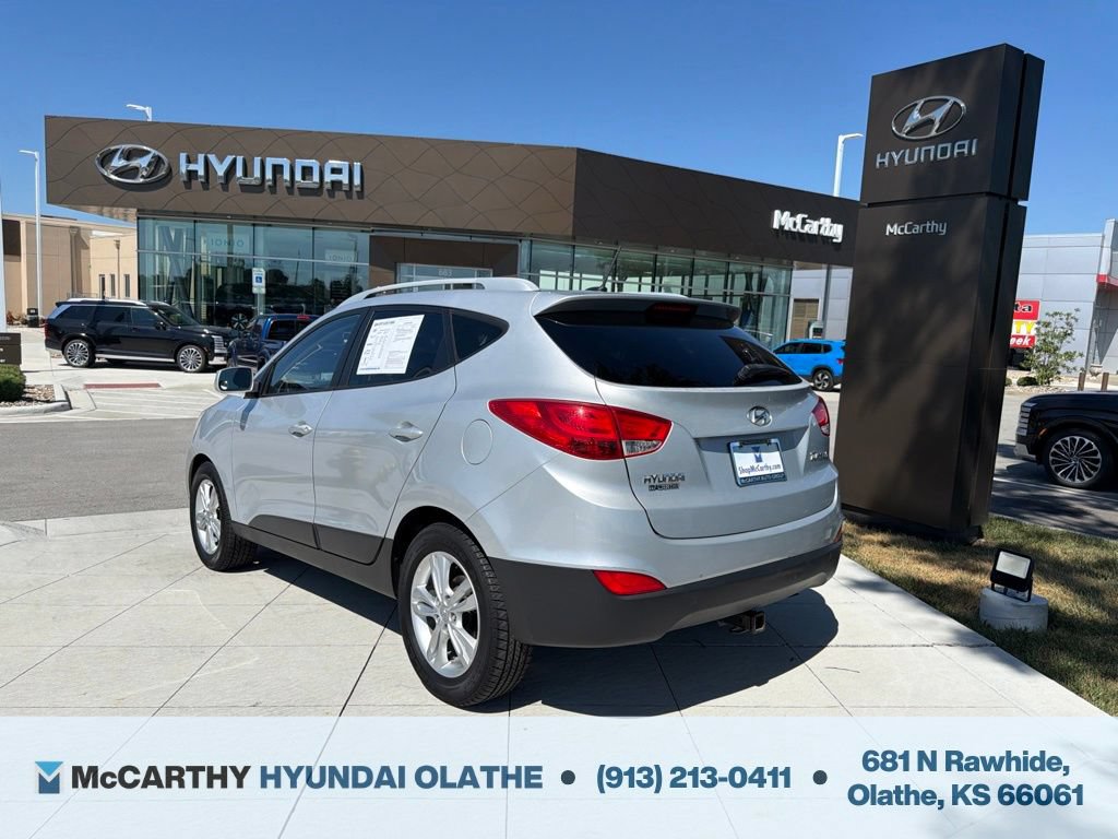 Used 2010 Hyundai Tucson GLS FWD image 12