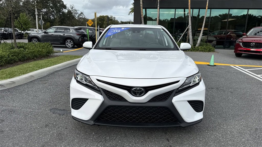 Used 2020 Toyota Camry SE image 9