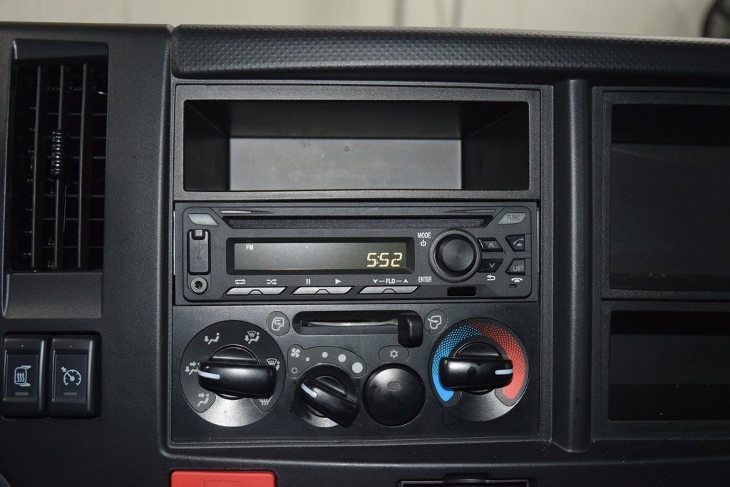 Used 2024 Chevrolet Low Cab Forward 5500XG image 19