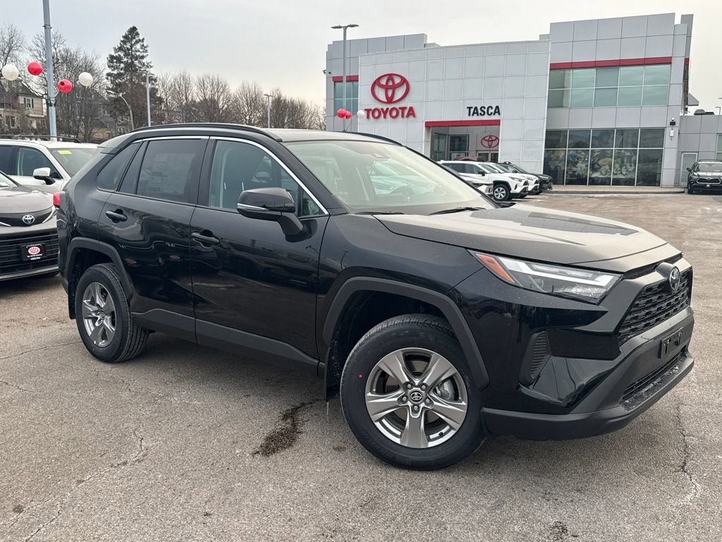 New 2025 Toyota RAV4 XLE