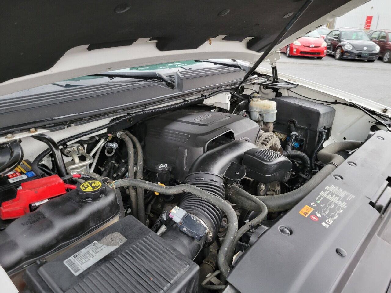Used 2014 GMC Yukon SLT AWD/4WD image 41