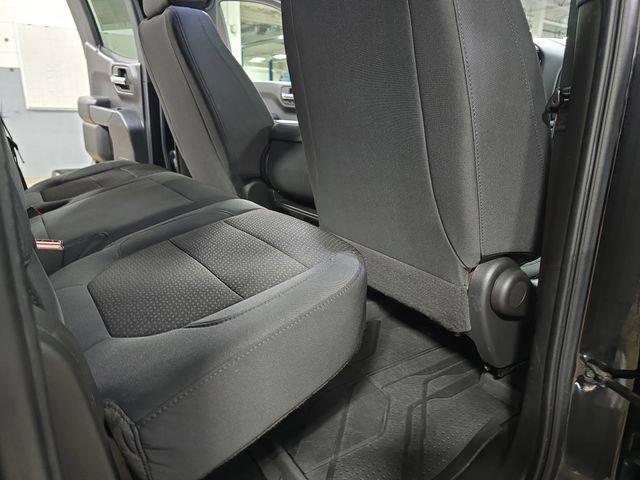 Used 2020 Chevrolet Silverado 1500 Custom w/ Custom Value Package image 15