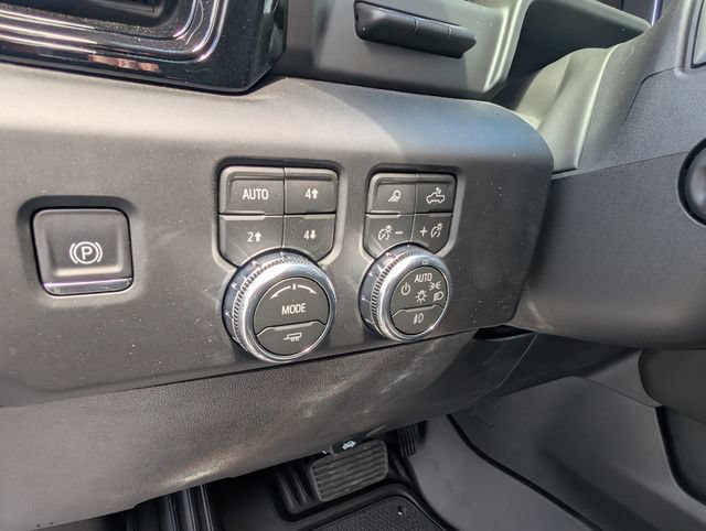 New 2026 GMC Sierra 1500 AT4X w/ LPO, Black Badging Package AWD/4WD image 17