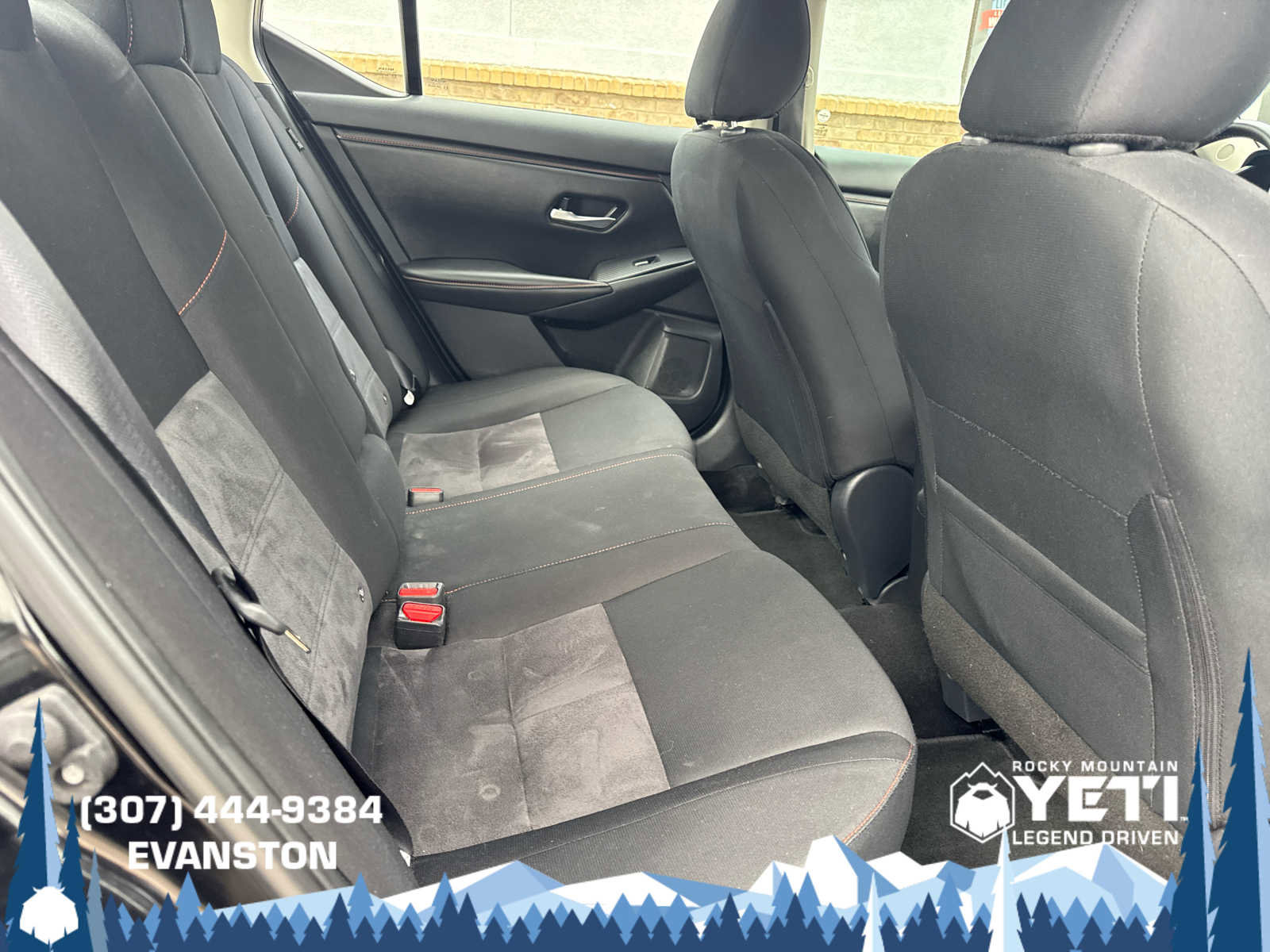 Used 2025 Nissan Sentra SR FWD image 15