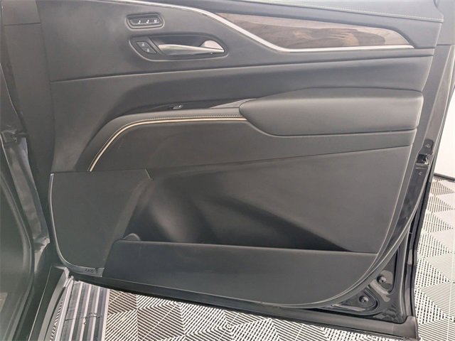 Used 2023 Cadillac Escalade ESV Sport Platinum w/ LPO, ONYX Package image 41