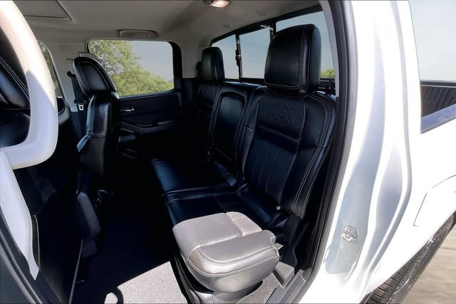 Certified 2024 Nissan Frontier SL w/ Technology Package RWD image 22