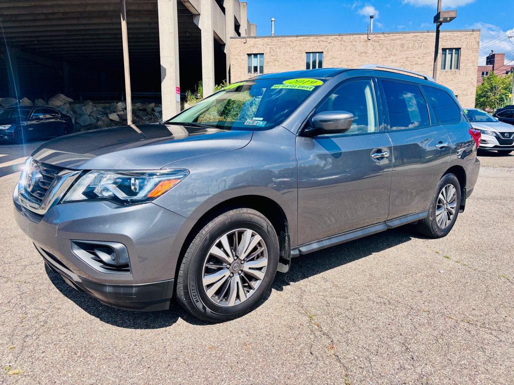Used 2019 Nissan Pathfinder S AWD/4WD image 1