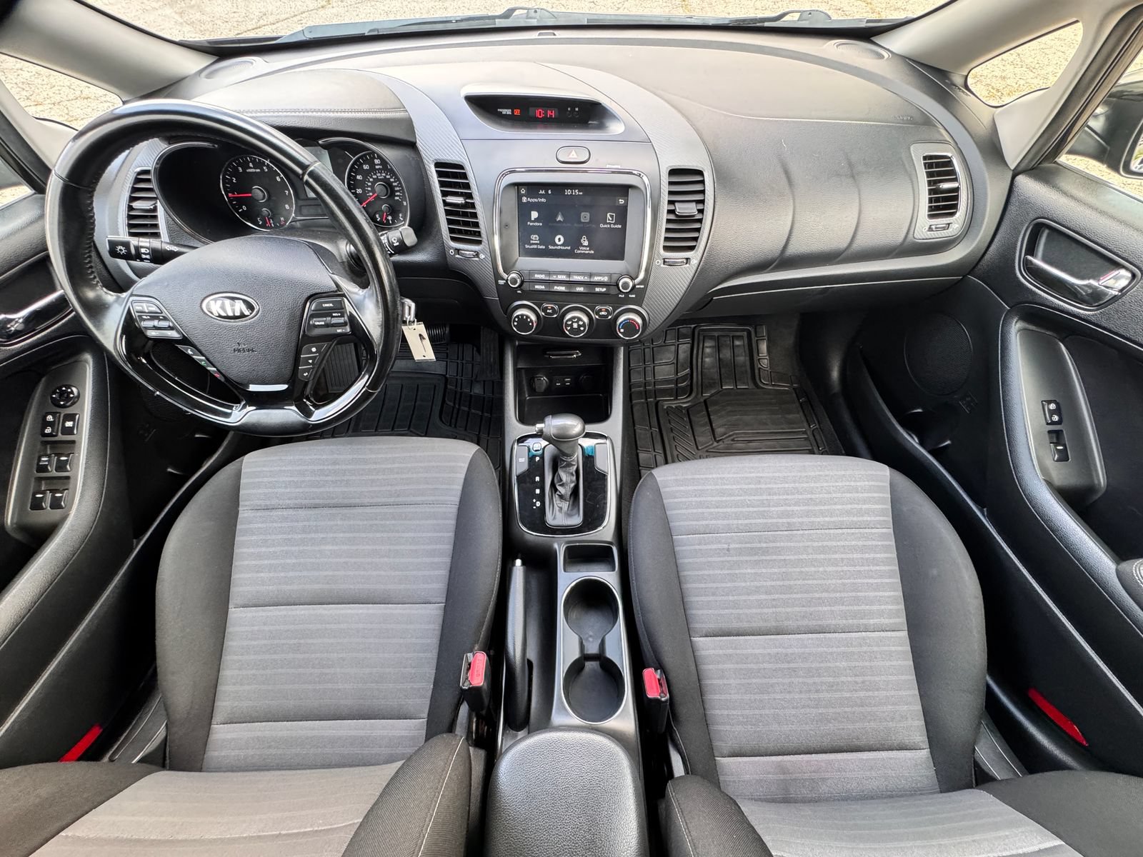 Used 2018 Kia Forte S FWD image 2