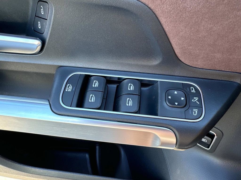 New 2025 Mercedes-Benz GLB 35 AMG GLB 35 AMGﾮ image 34