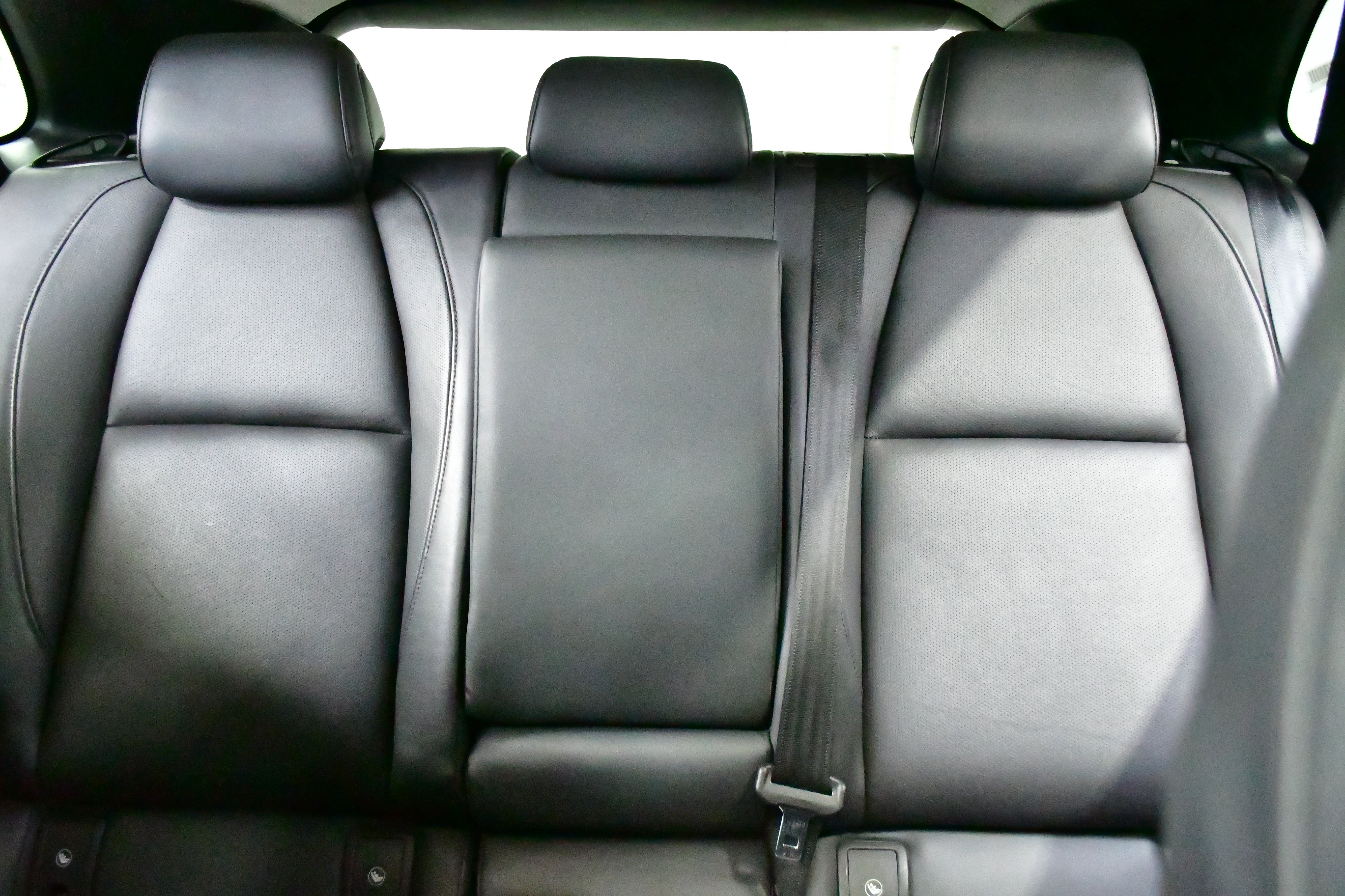 Used 2024 MAZDA CX-30 AWD 2.5 S w/ Premium Package image 16