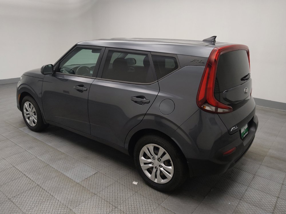 Used 2020 Kia Soul LX FWD image 3