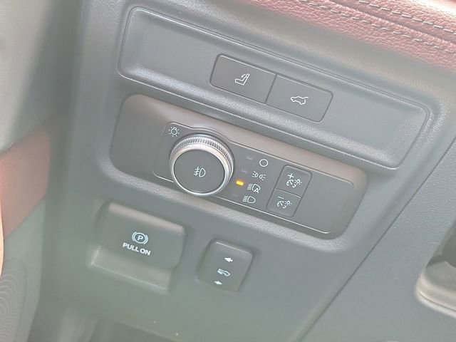 Certified 2022 Ford Expedition Limited AWD/4WD image 8