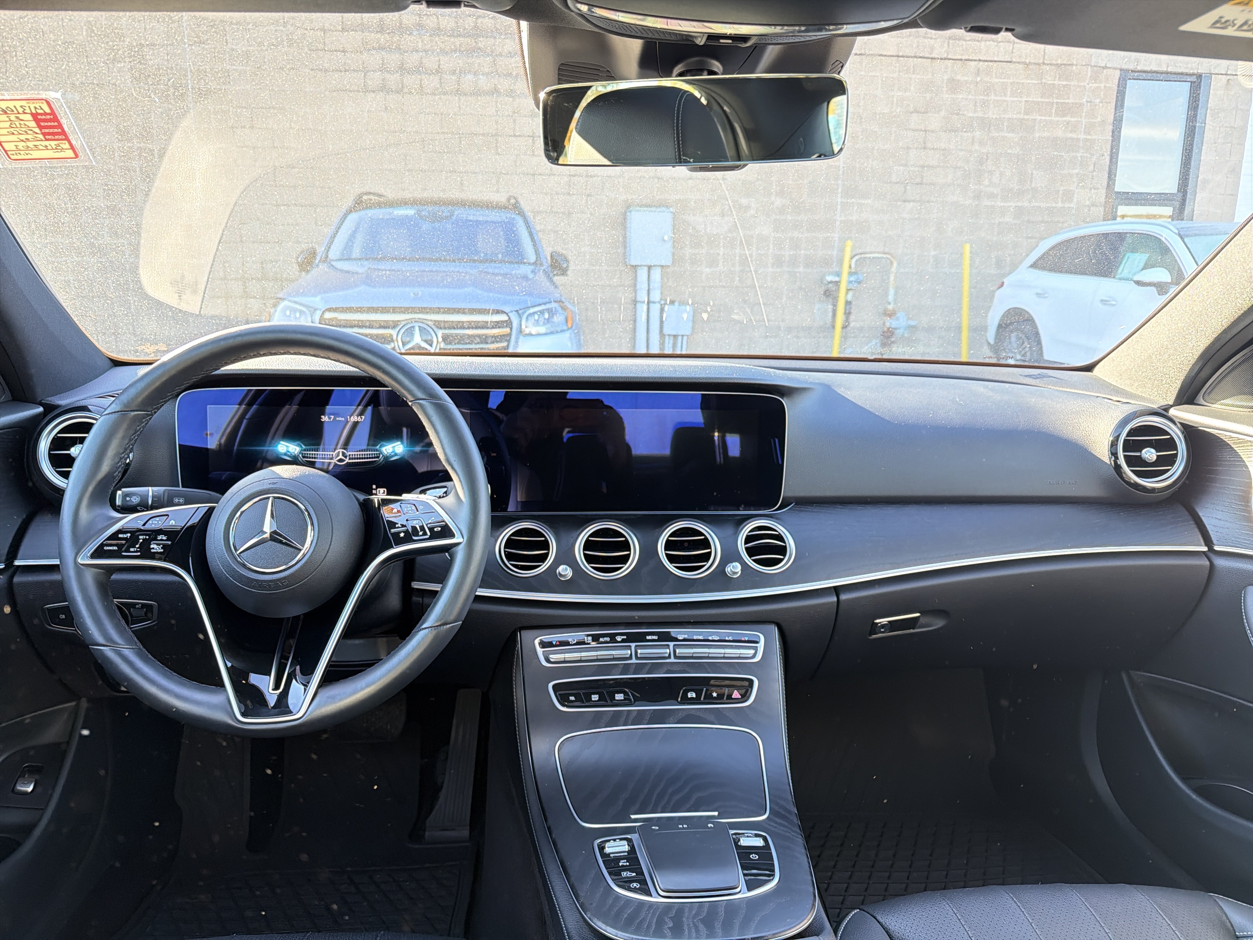 Certified 2023 Mercedes-Benz E 450 4MATIC Sedan image 11