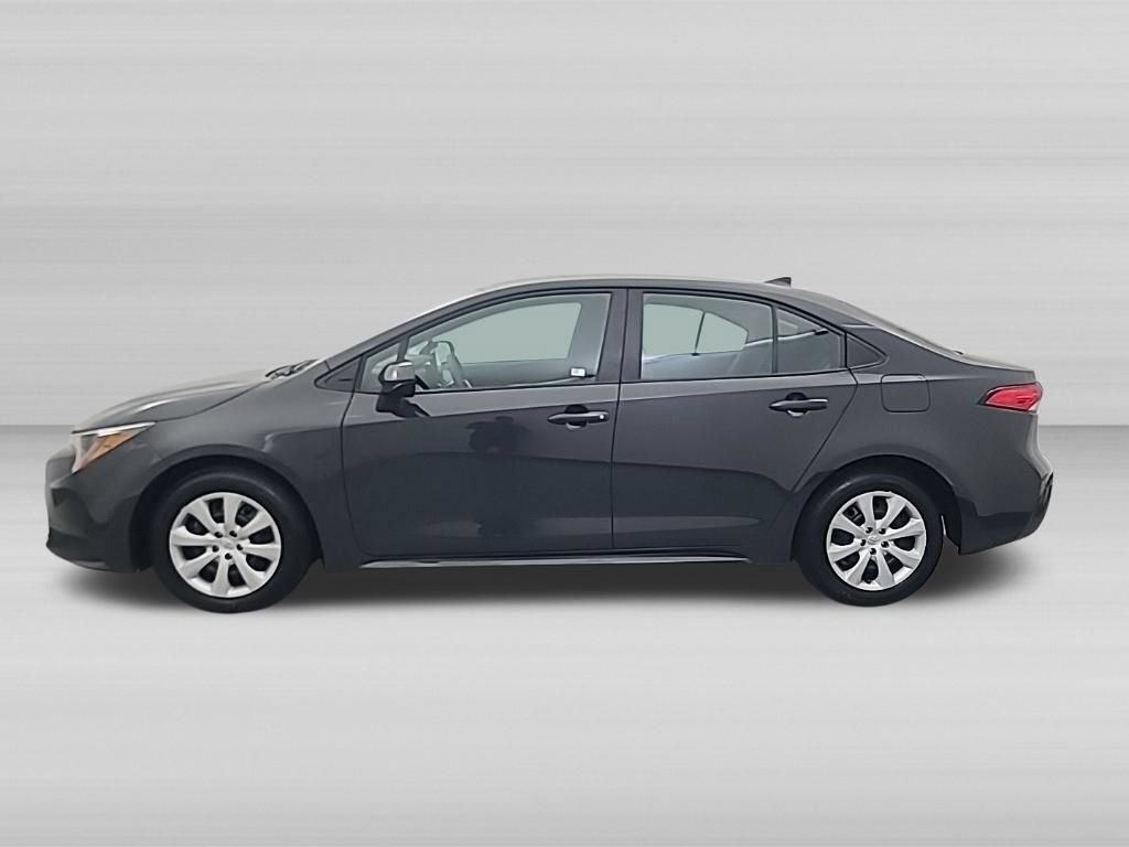 Used 2026 Toyota Corolla LE FWD image 7