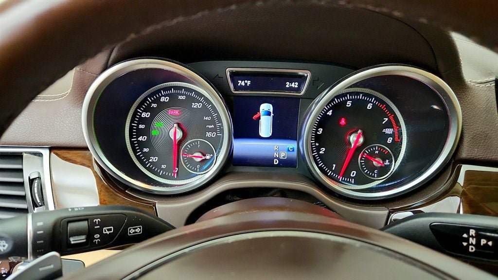 Used 2018 Mercedes-Benz GLS 450 4MATIC w/ Premium Package image 15