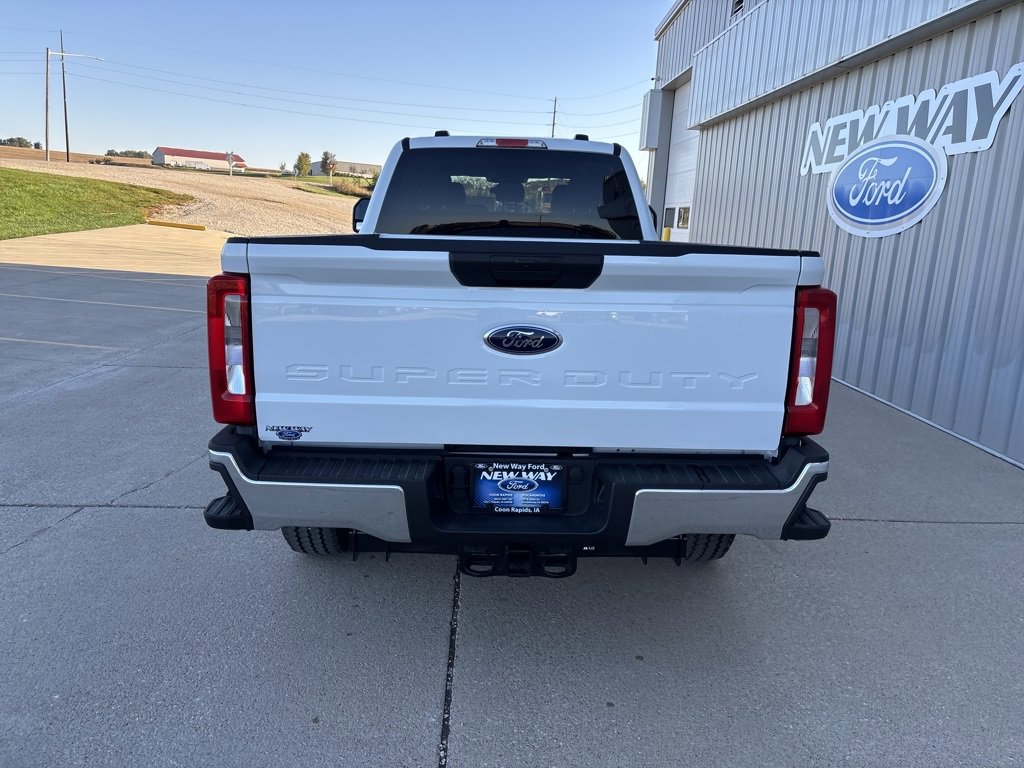 New 2026 Ford F350 XLT image 5