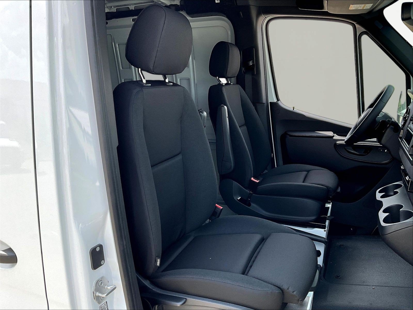 New 2026 Mercedes-Benz Sprinter 2500 image 17
