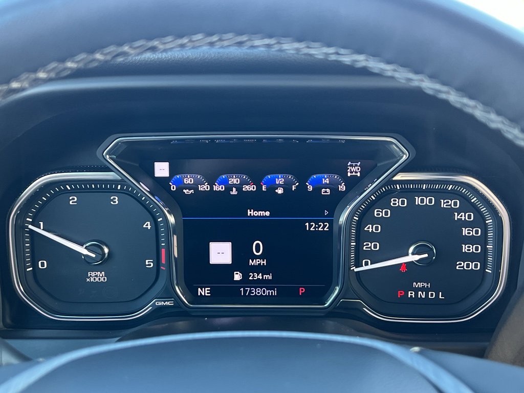 Used 2023 GMC Sierra 2500 Denali image 34