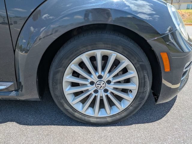 Used 2019 Volkswagen Beetle 2.0T S FWD image 7