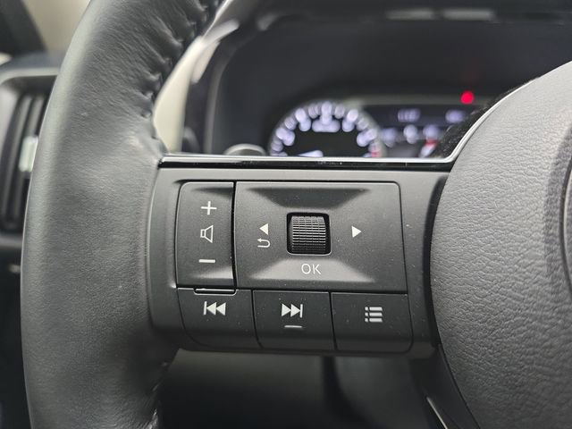 Used 2023 Nissan Pathfinder SL w/ SL Premium Package image 35