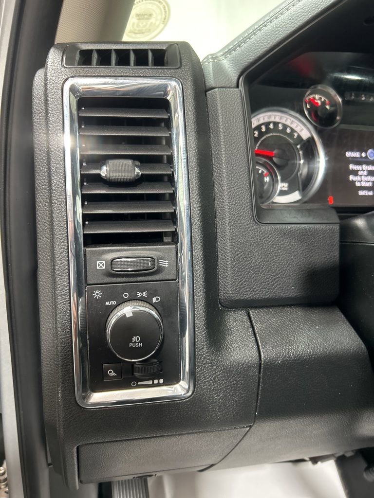 Used 2017 RAM 2500 Laramie w/ Sport Appearance Group image 25