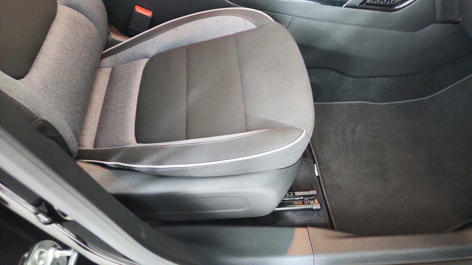 Used 2026 Chevrolet TrailBlazer LT AWD/4WD image 27