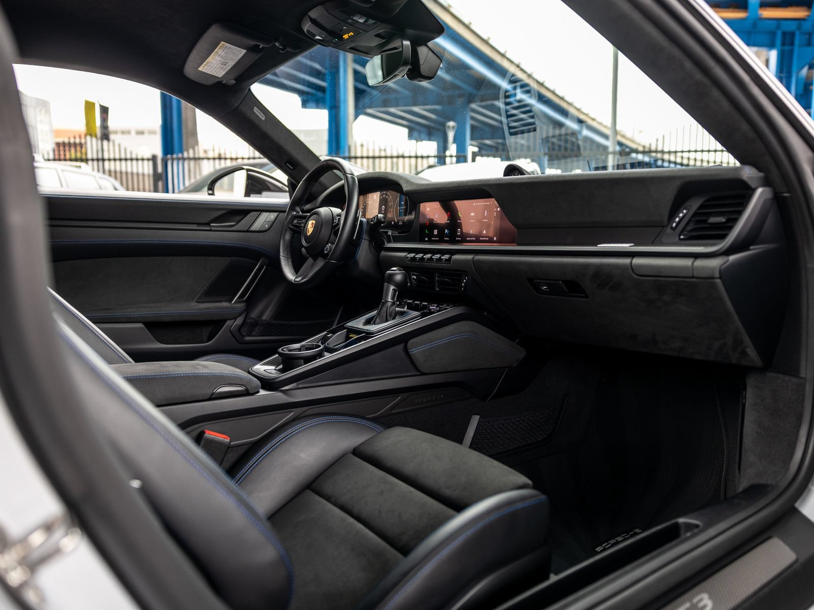 Certified 2025 Porsche 911 GT3 RWD image 56
