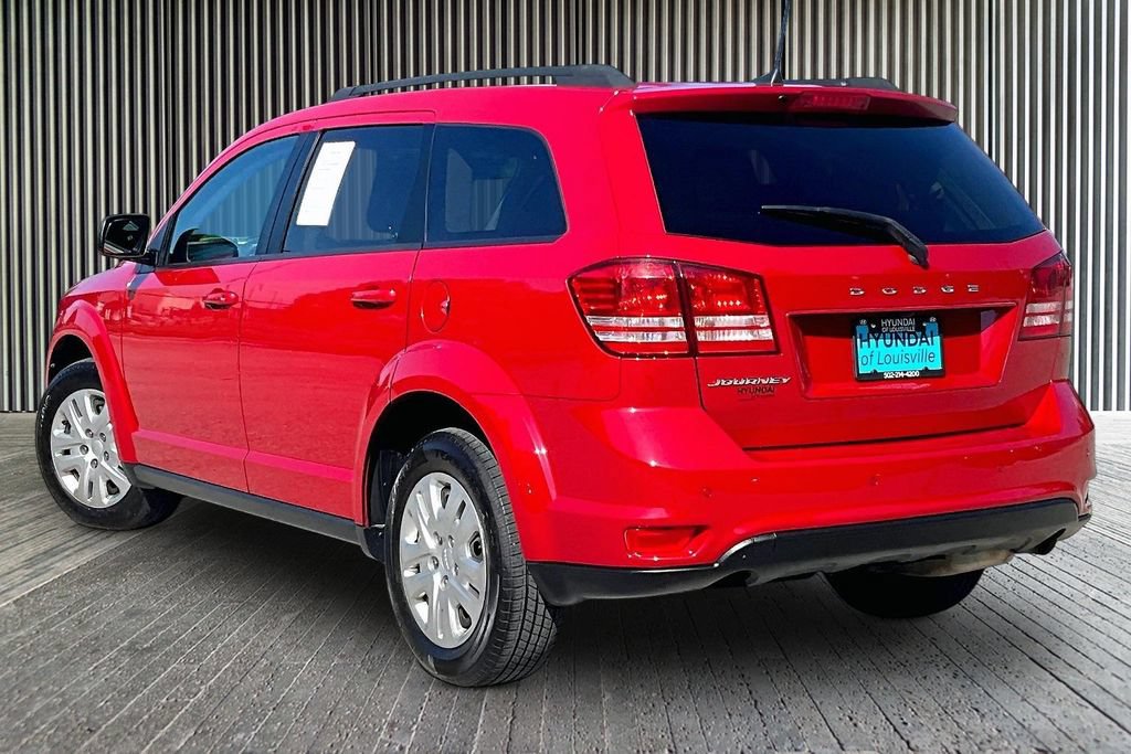 Used 2020 Dodge Journey SE w/ SE Popular Equipment Group FWD image 3