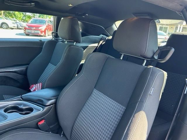 Used 2022 Dodge Challenger R/T RWD image 12