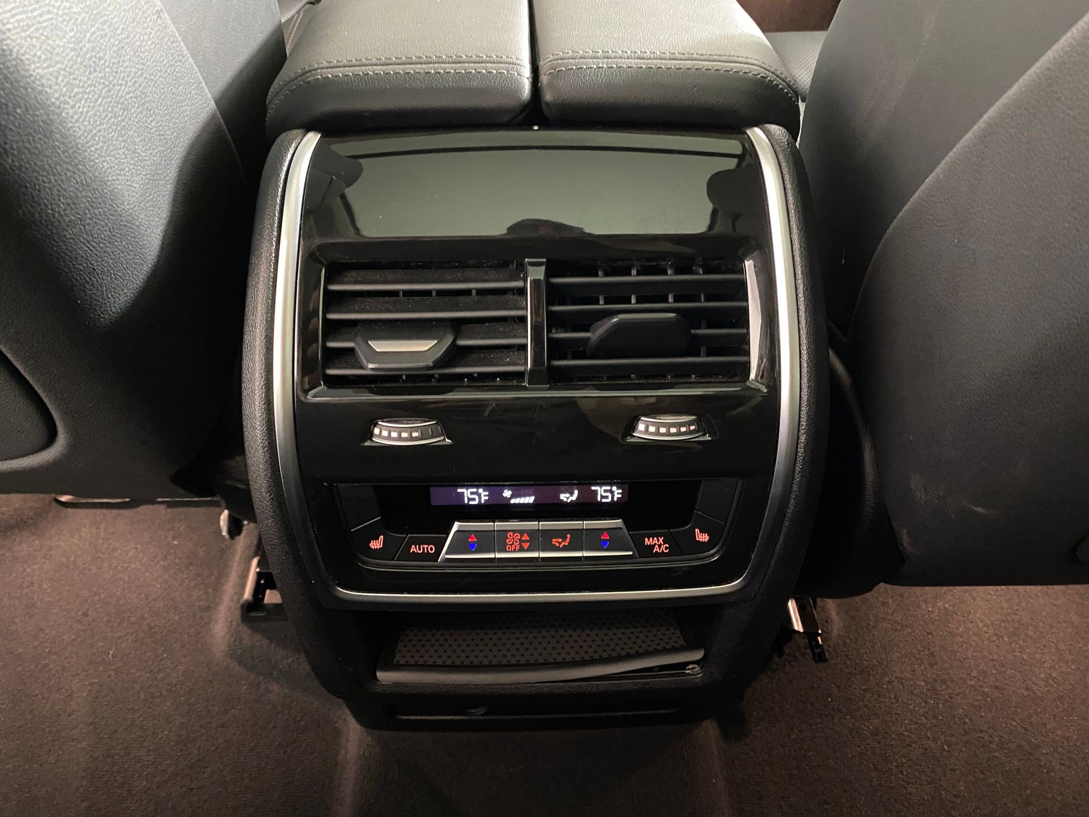 Certified 2025 BMW X7 xDrive40i image 29