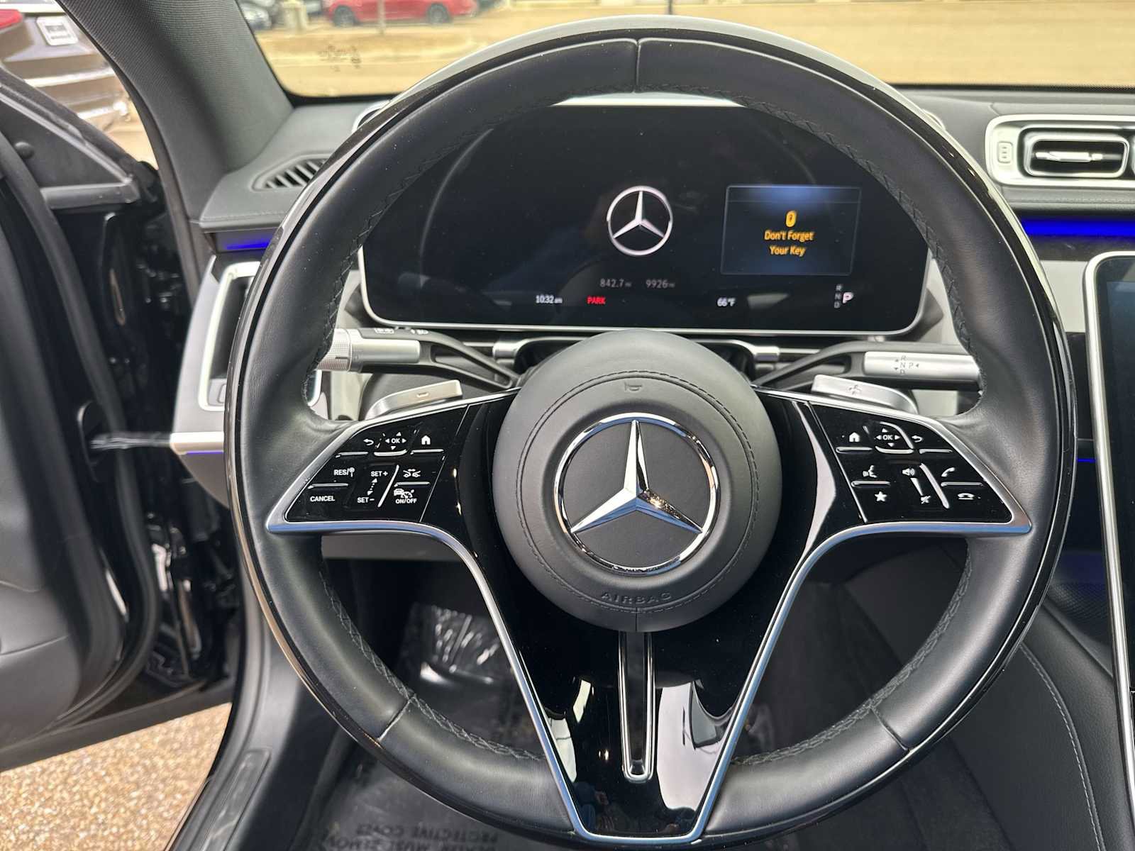 Used 2024 Mercedes-Benz S 580e 4MATIC Sedan image 21