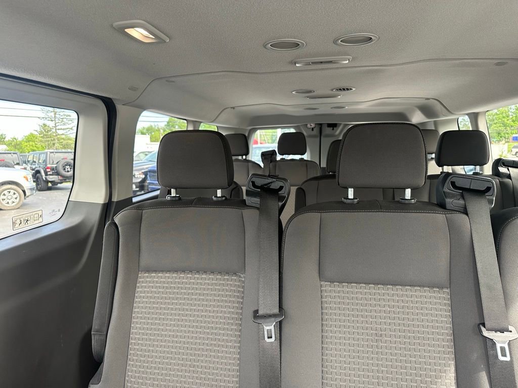 Used 2023 Ford Transit 350 XLT AWD/4WD image 18