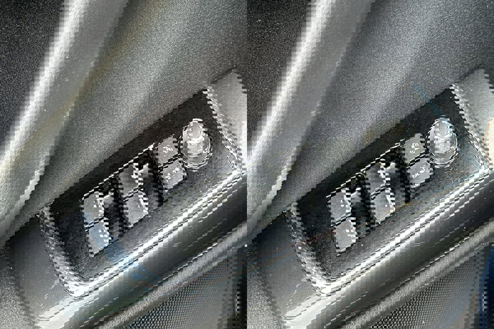 Used 2018 MAZDA CX-9 Sport image 12