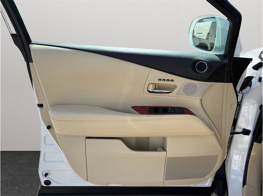 Used 2012 Lexus RX 350 FWD w/ Premium Pkg image 18