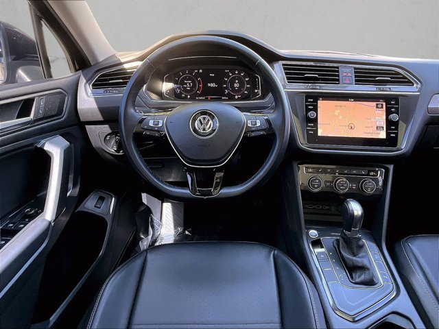 Used 2019 Volkswagen Tiguan SEL FWD image 7