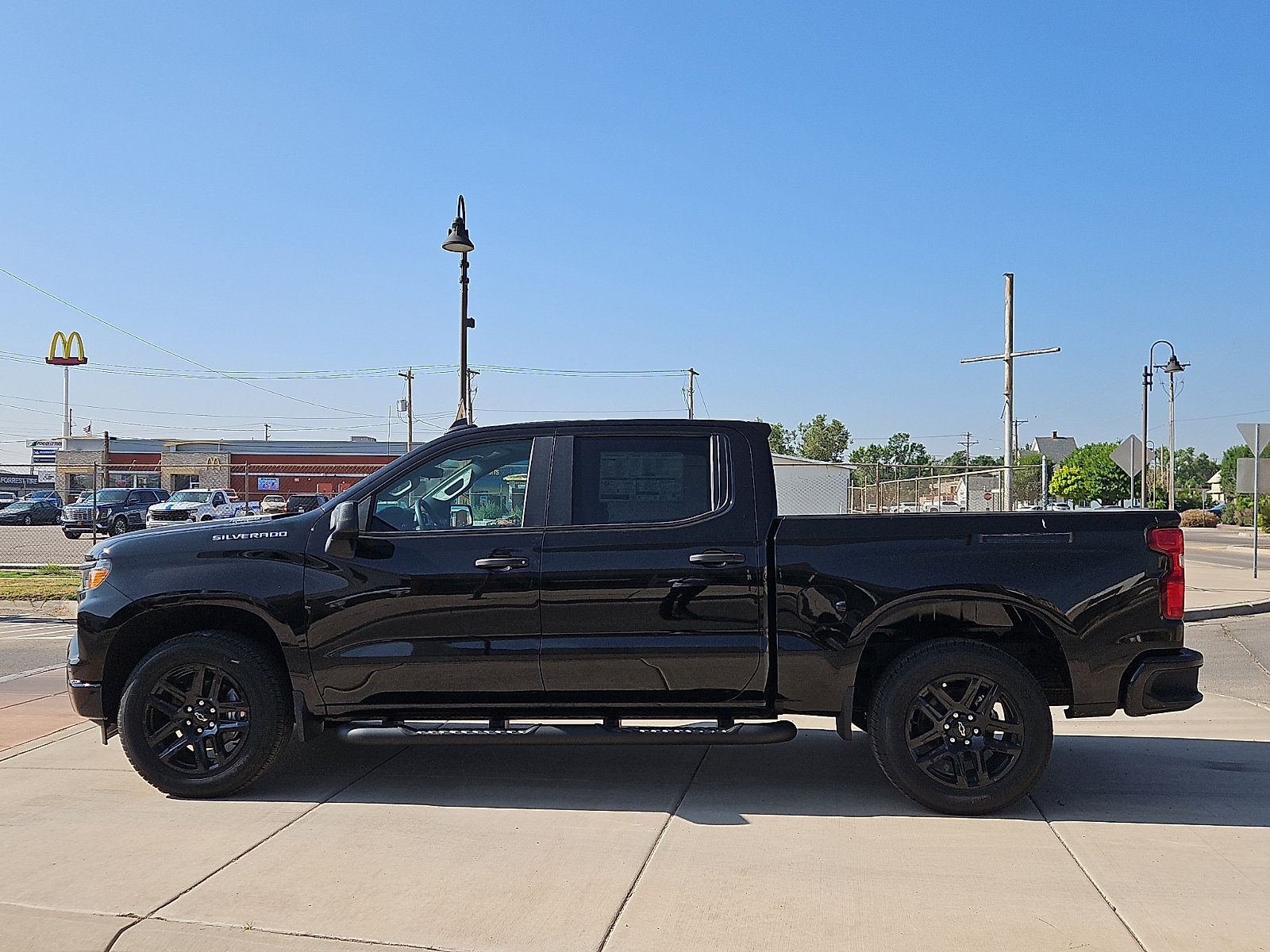 New 2026 Chevrolet Silverado 1500 Custom RWD image 2