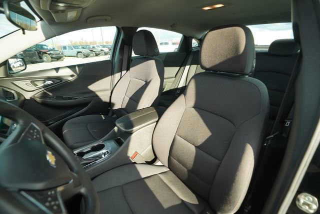 Used 2023 Chevrolet Malibu LT image 35