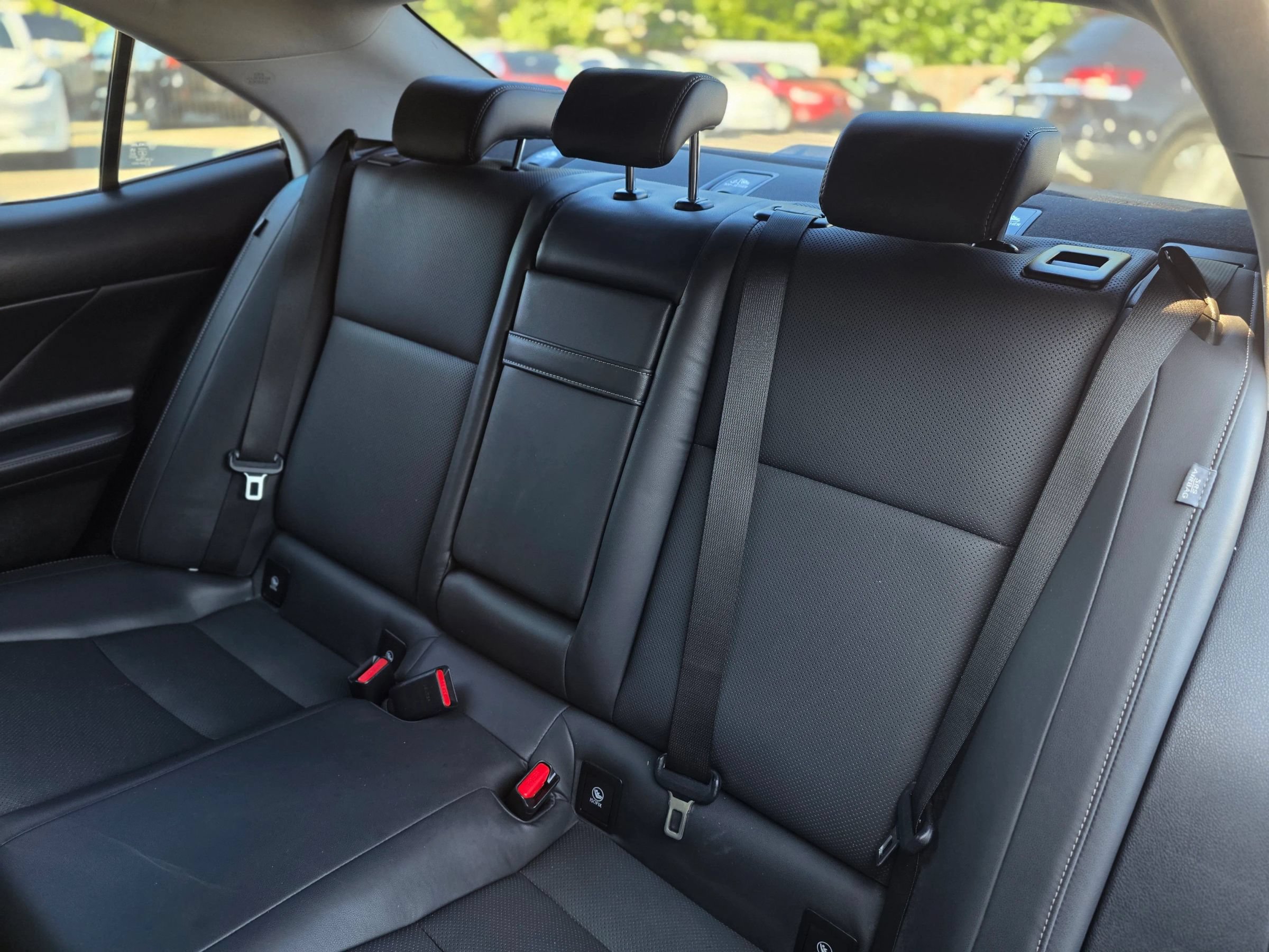 Used 2014 Lexus IS 250 AWD w/ Navigation Package image 39