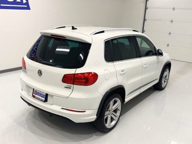 Used 2016 Volkswagen Tiguan R-Line image 9