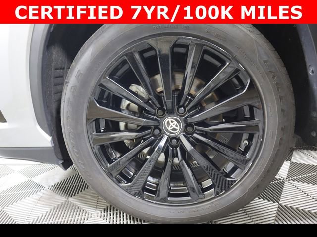 Used 2025 Toyota Highlander XSE AWD/4WD image 27