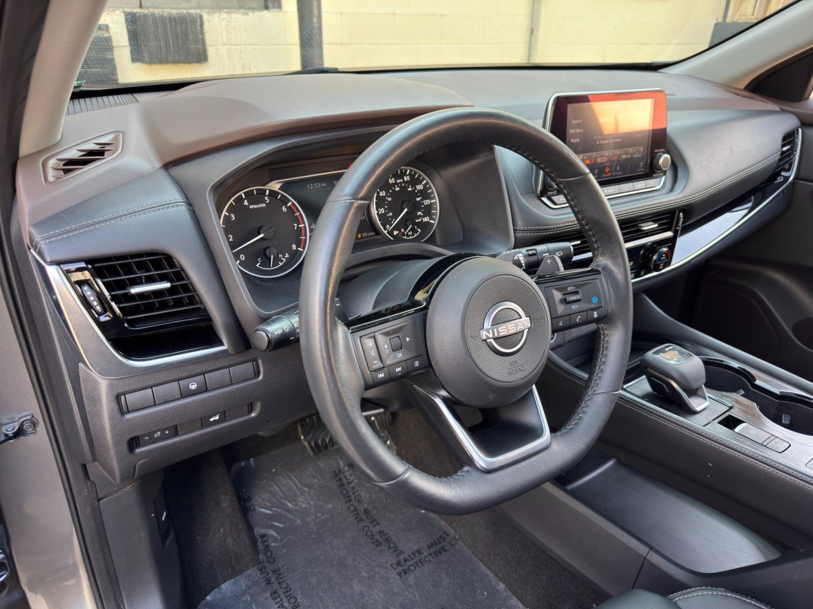 Used 2022 Nissan Rogue SL FWD image 13