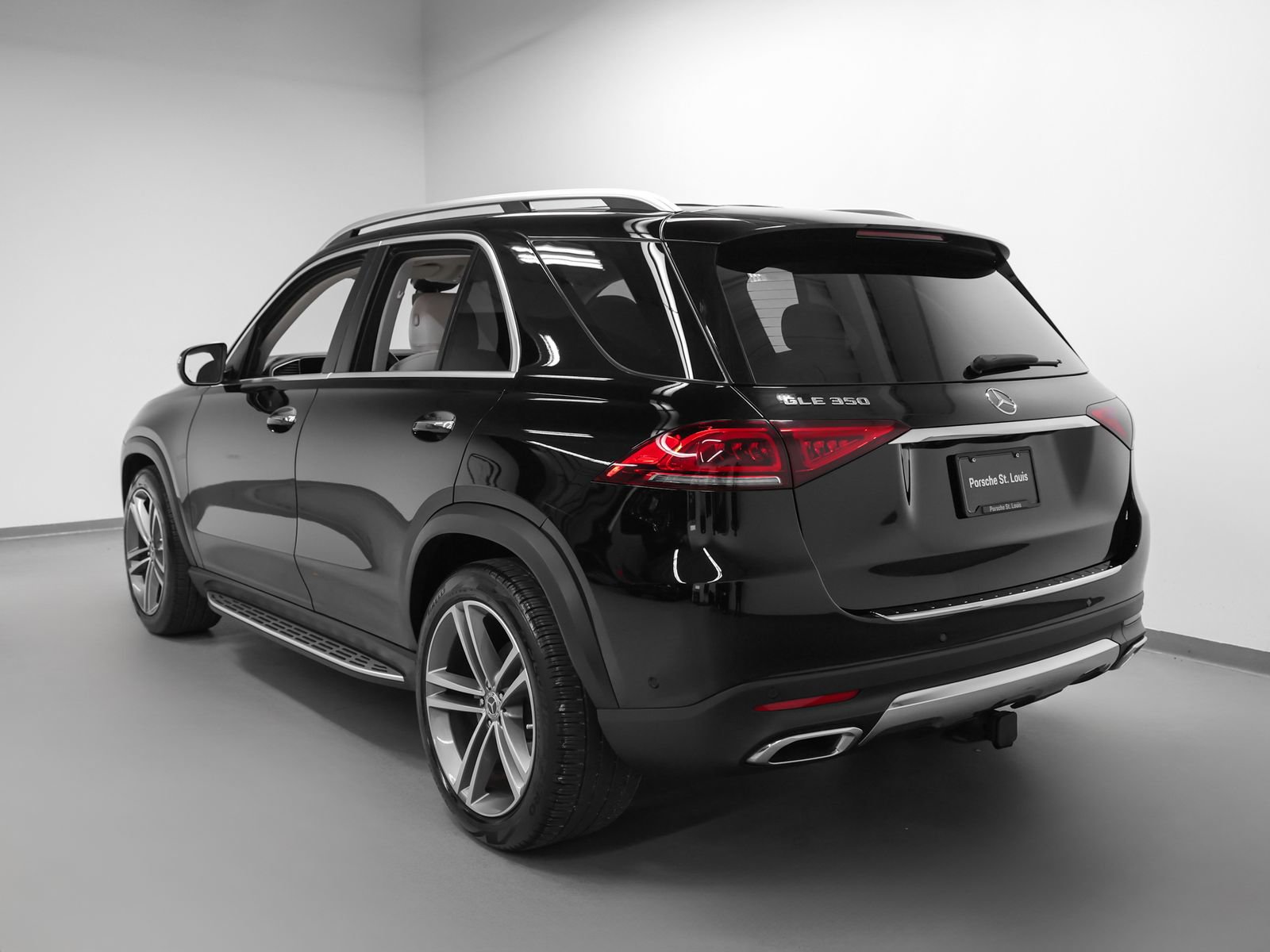 Used 2022 Mercedes-Benz GLE 350 image 3