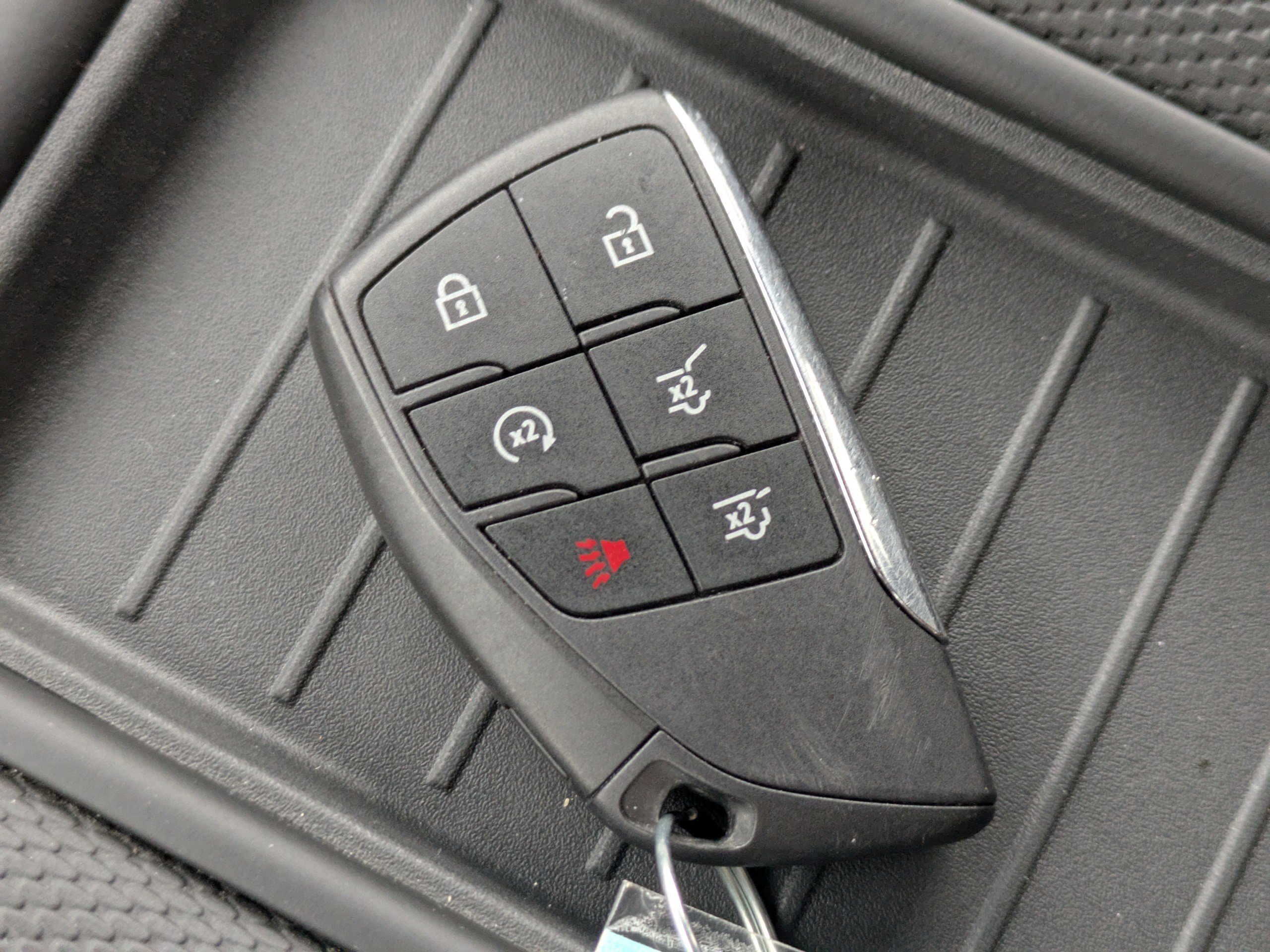 Used 2024 Chevrolet Suburban RST image 32