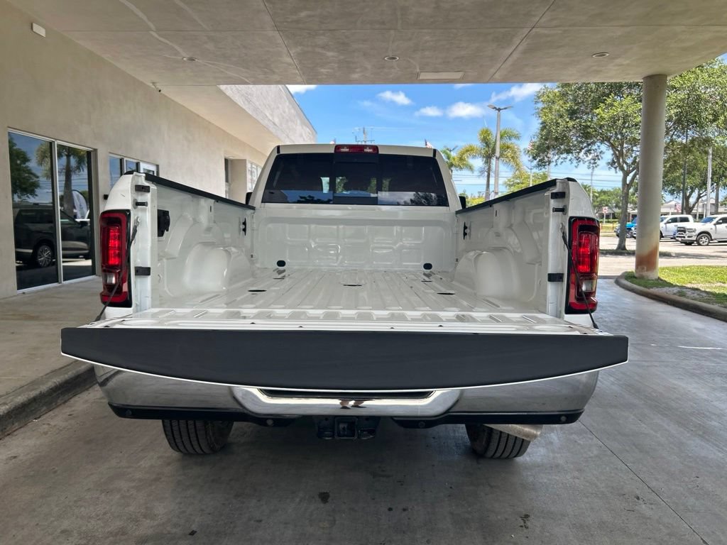 Used 2025 RAM 2500 Tradesman AWD/4WD image 34
